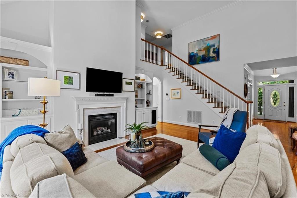 814 James Doak Parkway