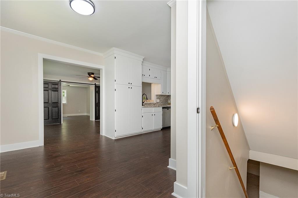 1423 Richardson Drive