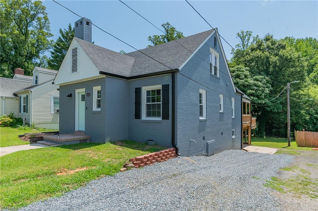 1423 Richardson Drive