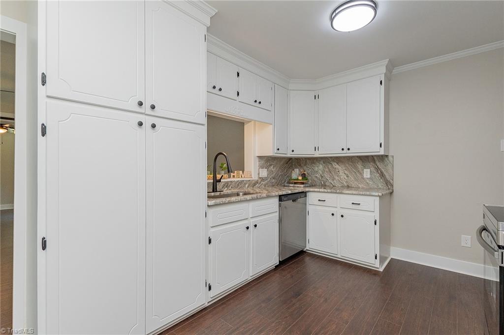 1423 Richardson Drive