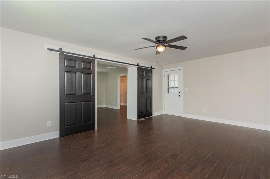 1423 Richardson Drive