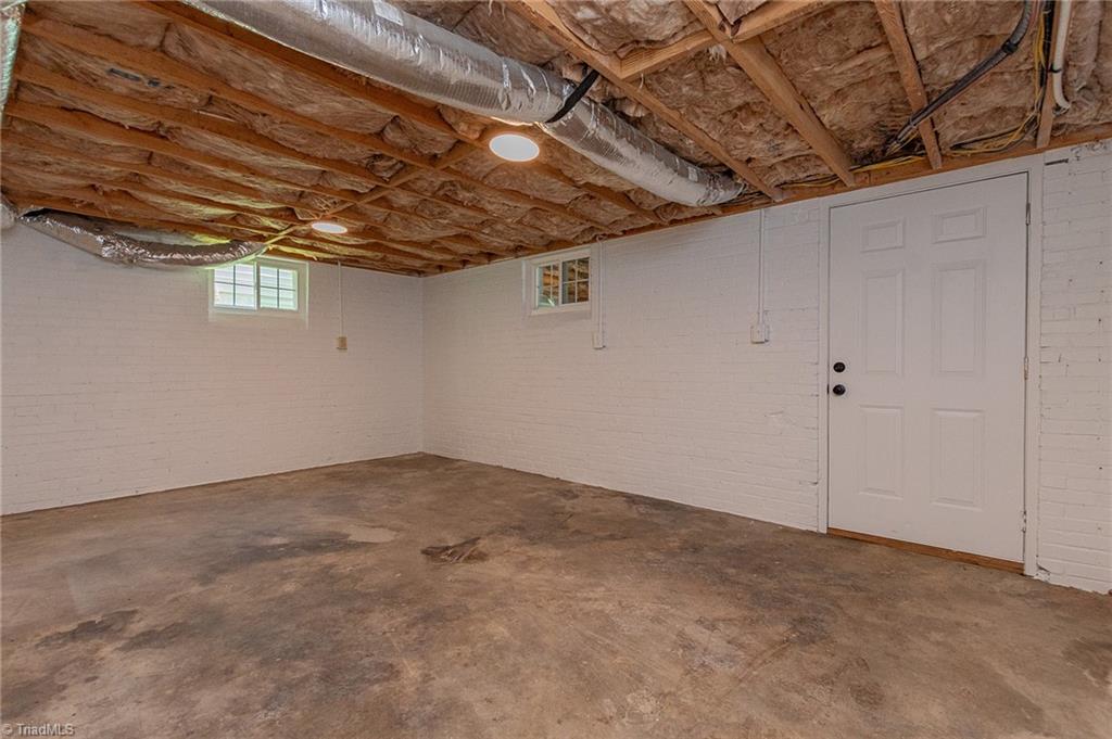 1423 Richardson Drive