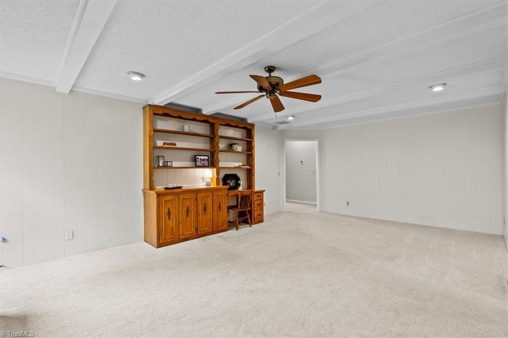 1404 Woodgreen Drive