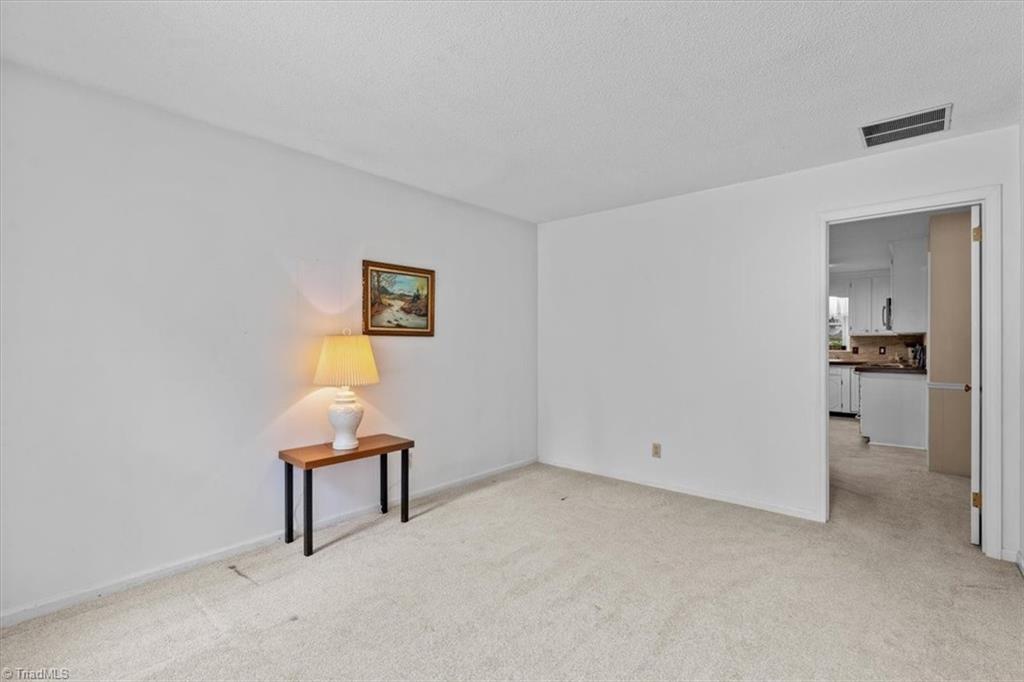 1404 Woodgreen Drive