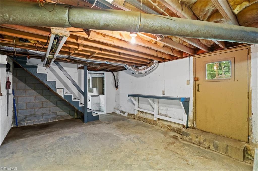 1404 Woodgreen Drive