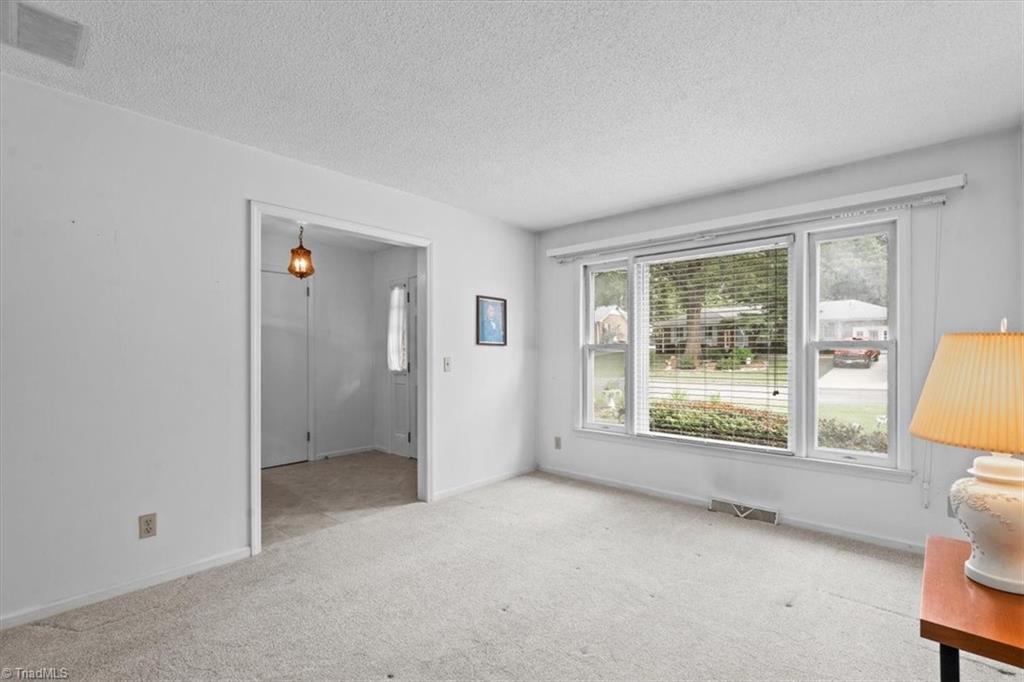 1404 Woodgreen Drive