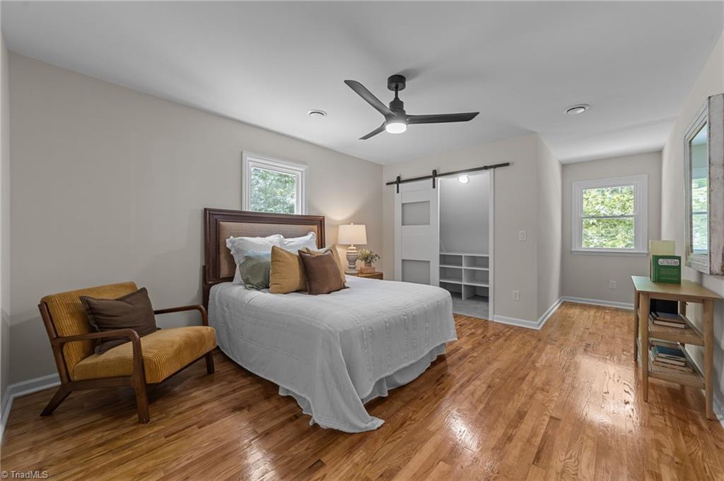 6824 Taylor Woods Lane