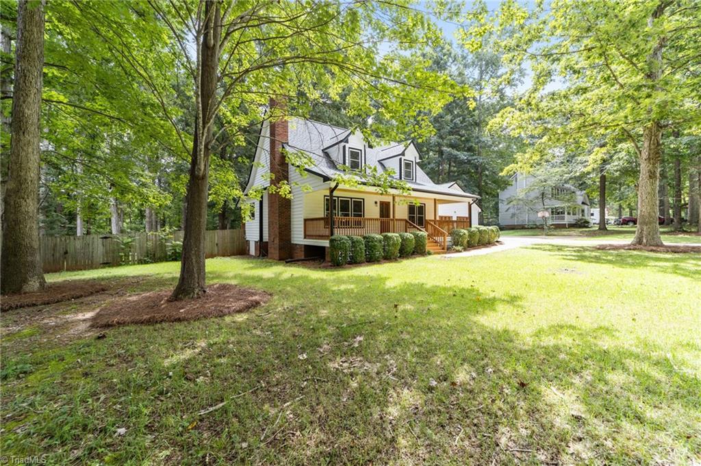 6824 Taylor Woods Lane