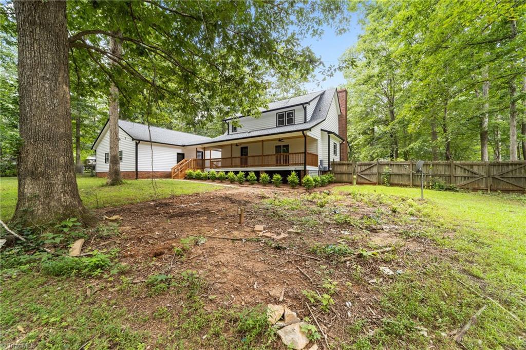 6824 Taylor Woods Lane