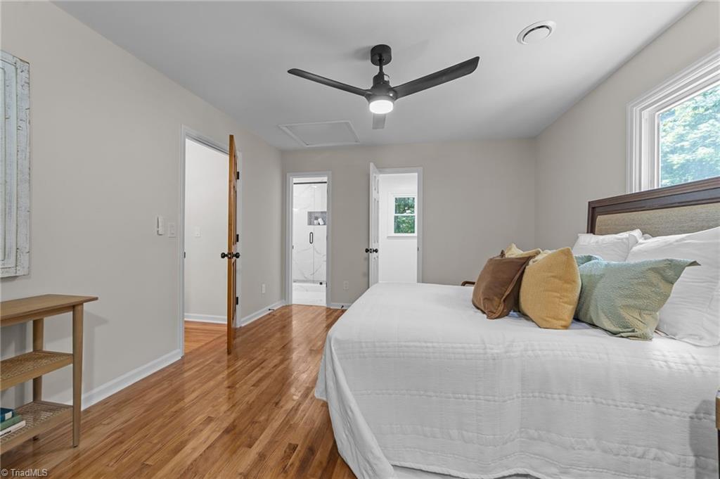 6824 Taylor Woods Lane