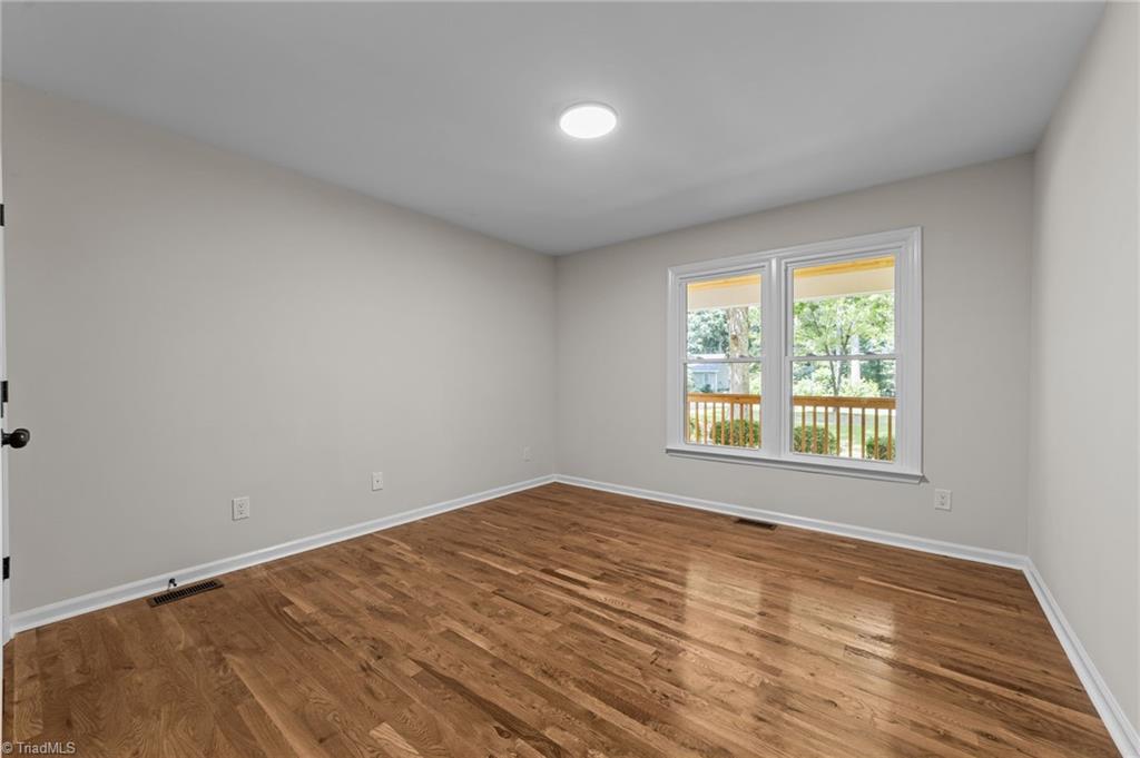 6824 Taylor Woods Lane