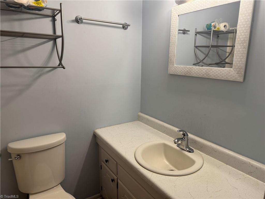 5320 Lake Woussicket Road