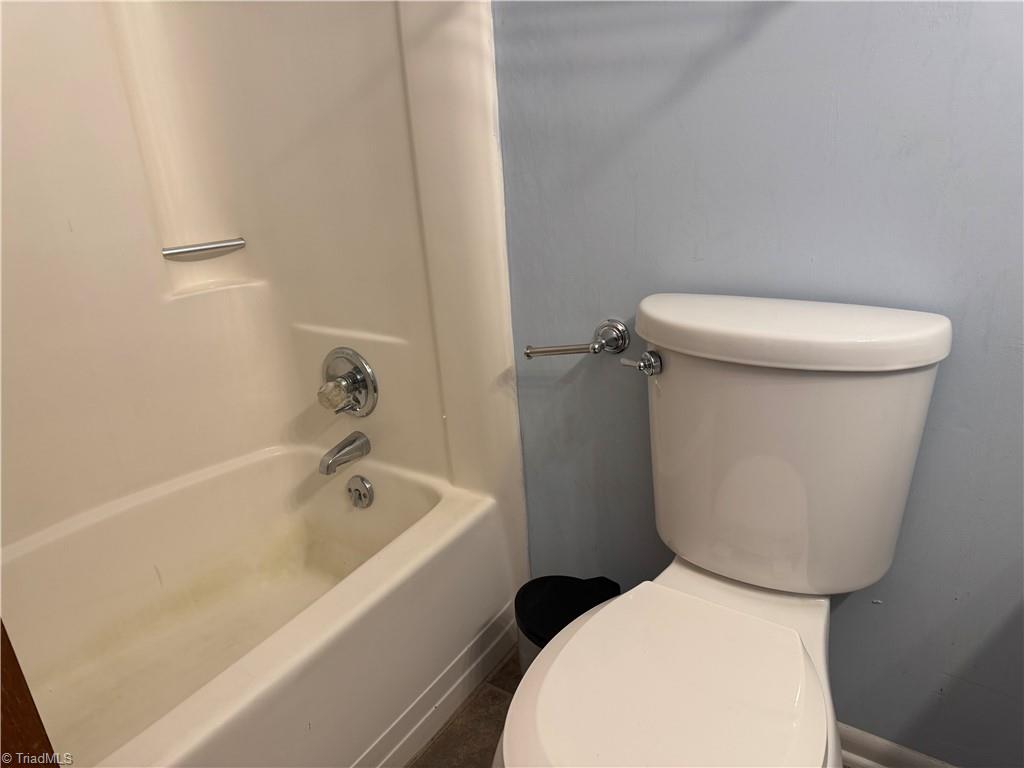 5320 Lake Woussicket Road