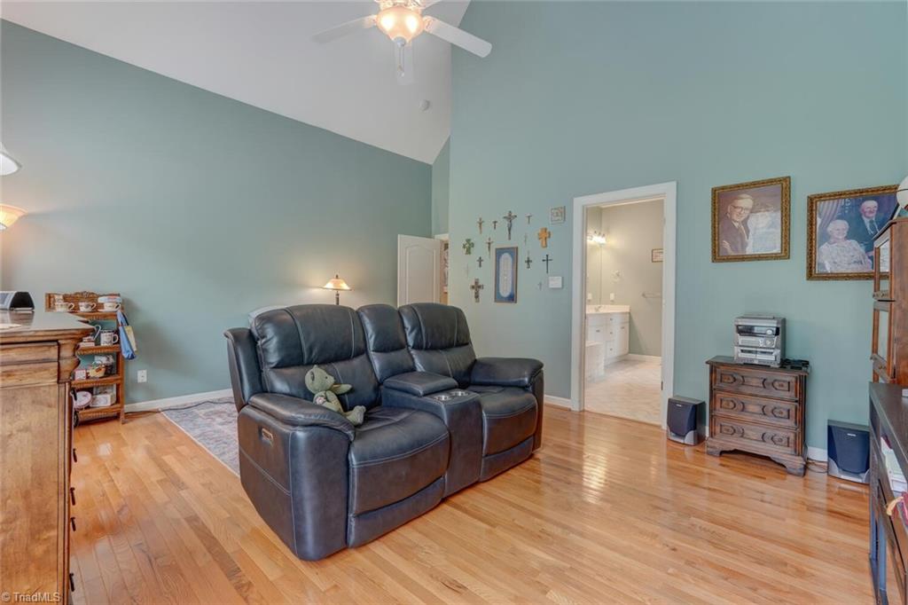 200 James Doak Parkway