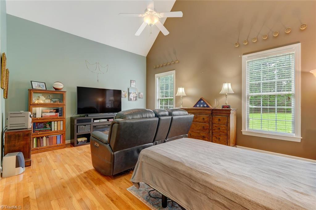 200 James Doak Parkway