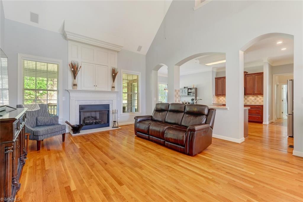 200 James Doak Parkway