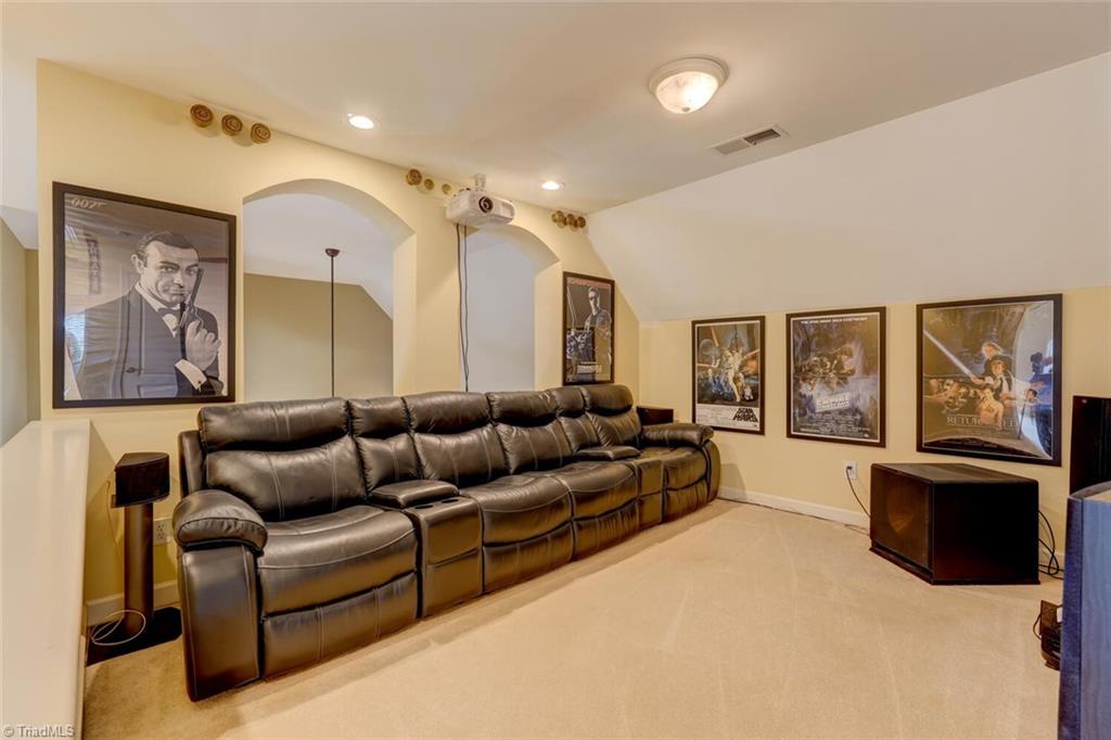 200 James Doak Parkway