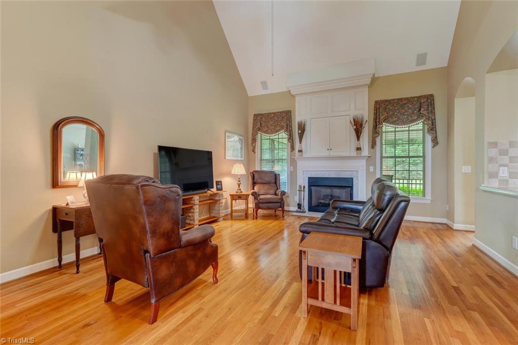 200 James Doak Parkway