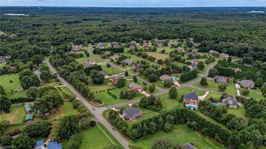 200 James Doak Parkway