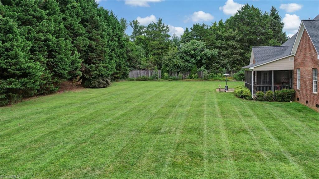 200 James Doak Parkway