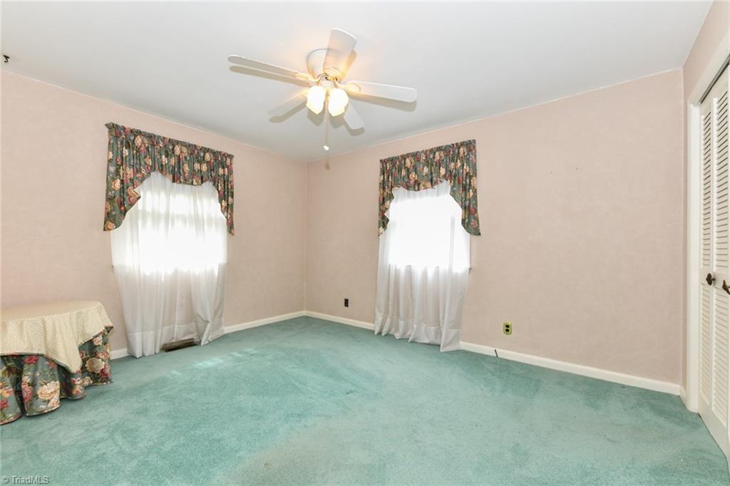 2702 Holly Drive, Greensboro