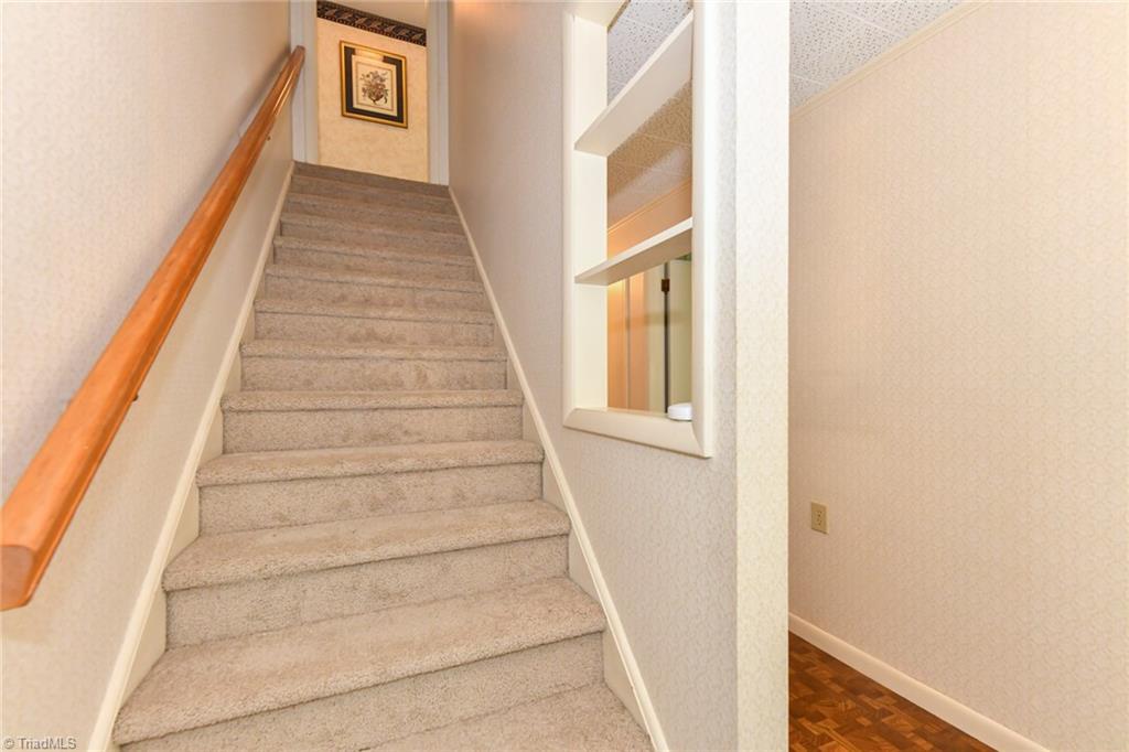 2702 Holly Drive, Greensboro