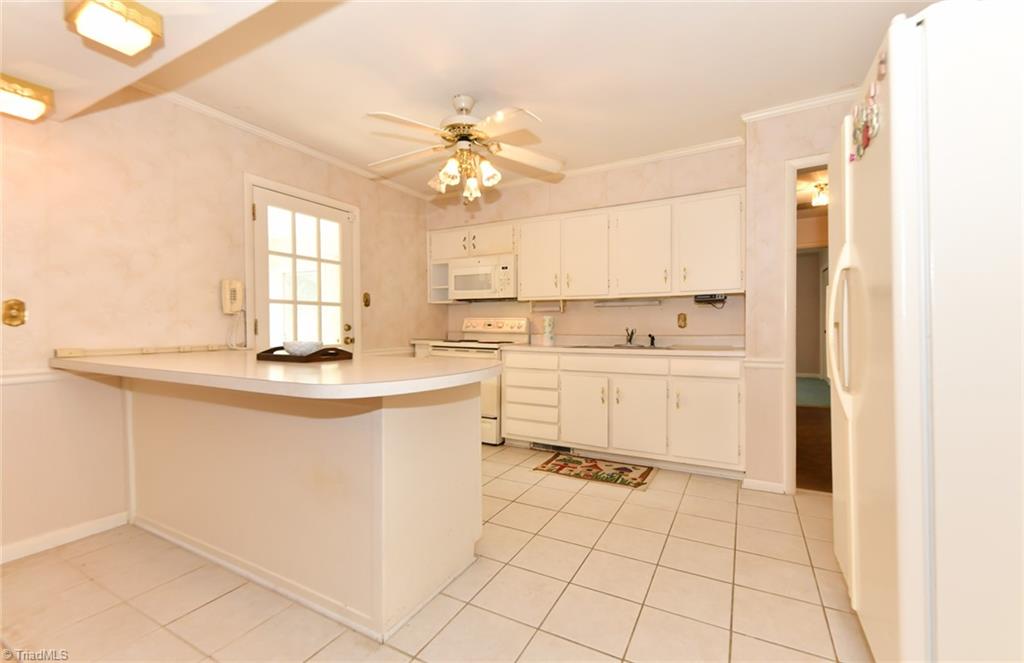 2702 Holly Drive, Greensboro