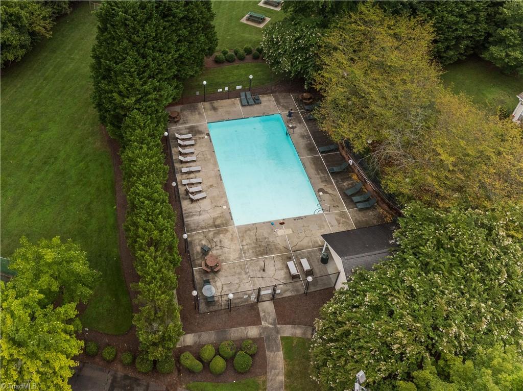 3020 Bridgeport Drive, Winston-Salem