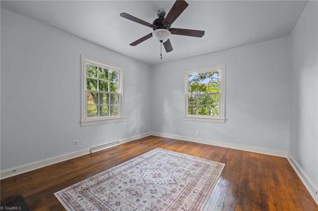 2732 Stratford Drive