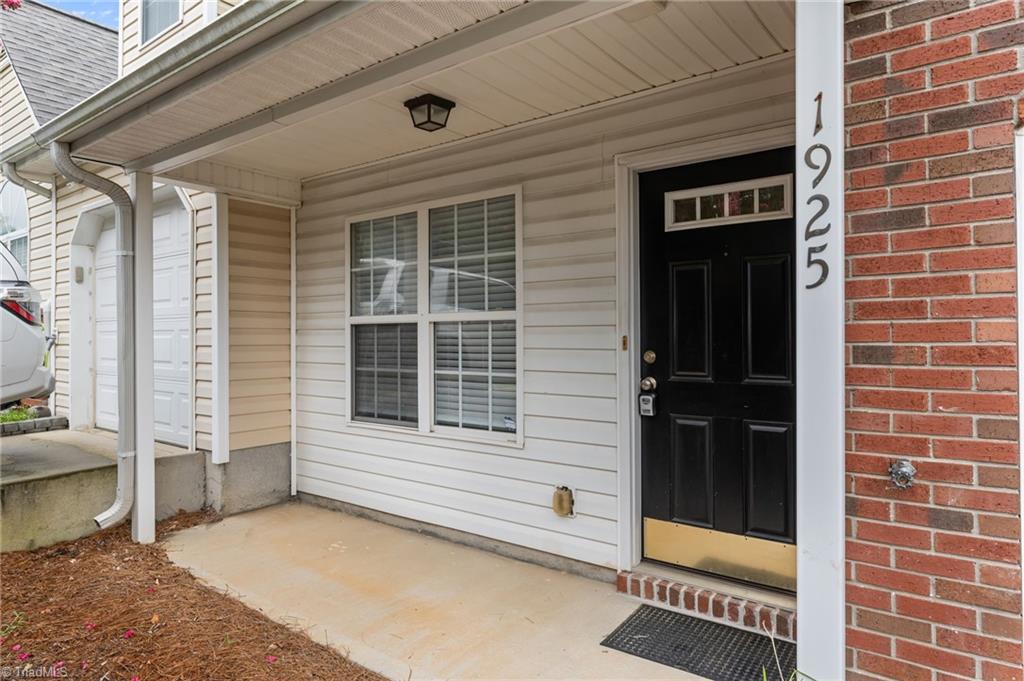 1925 Freedom Gate Drive