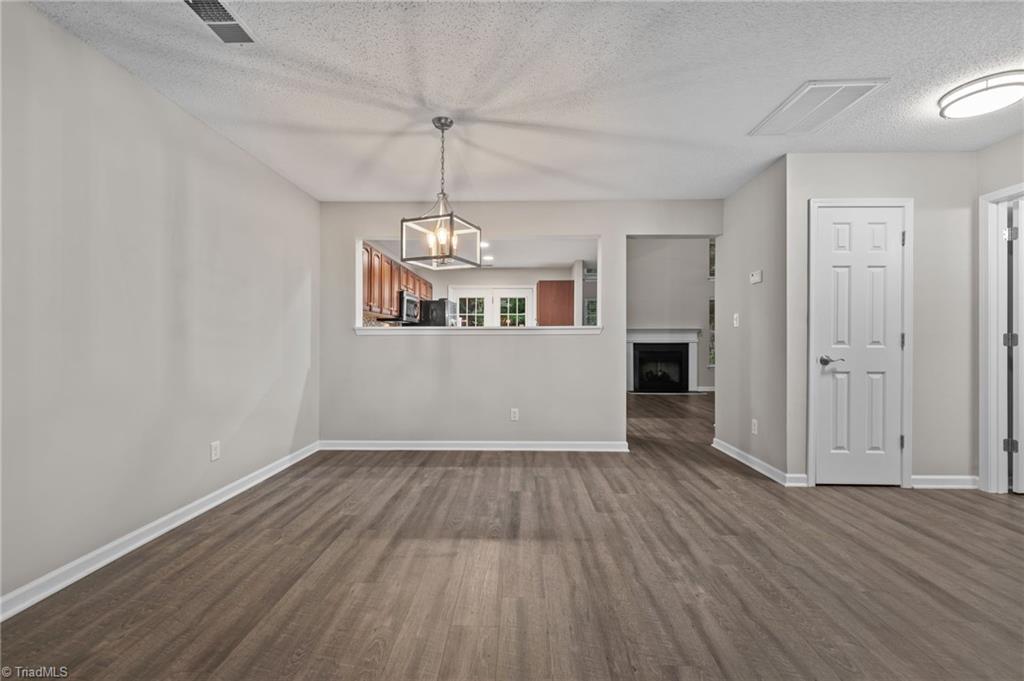 1925 Freedom Gate Drive