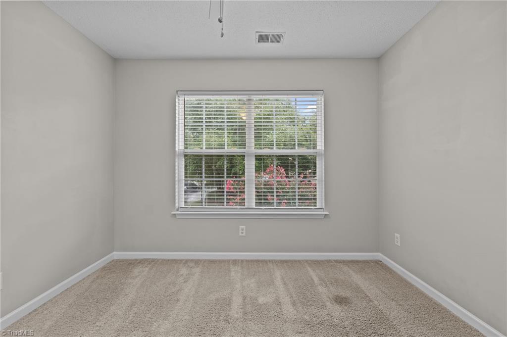 1925 Freedom Gate Drive