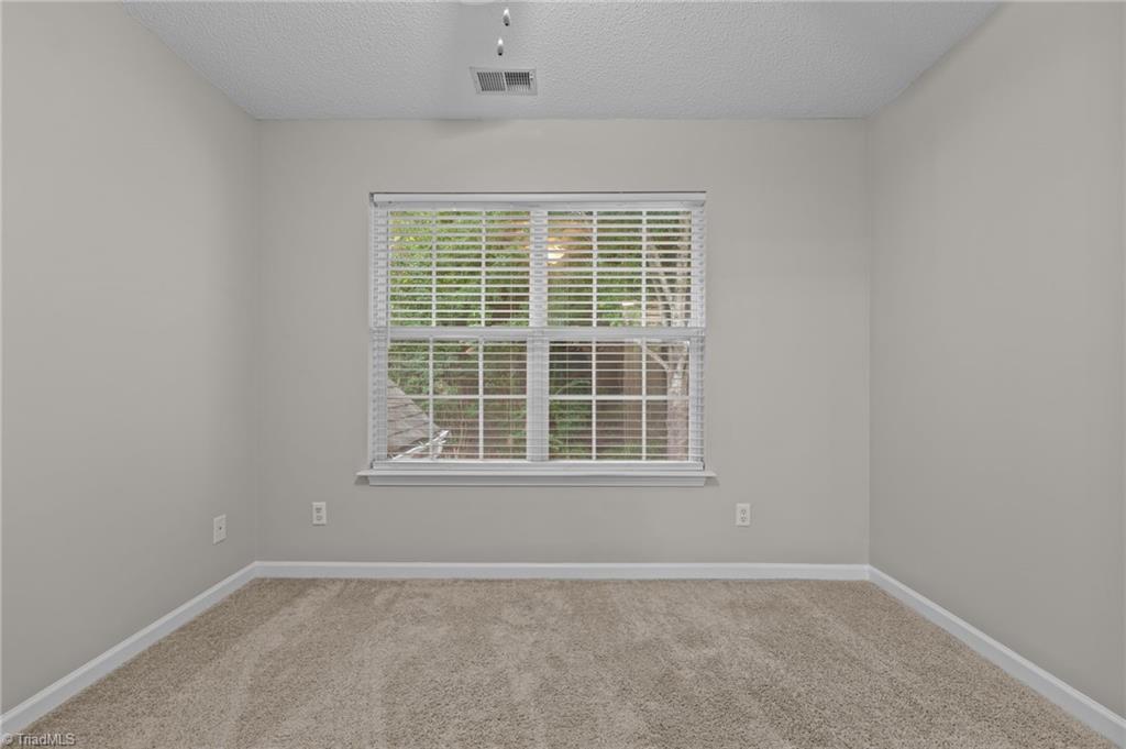 1925 Freedom Gate Drive