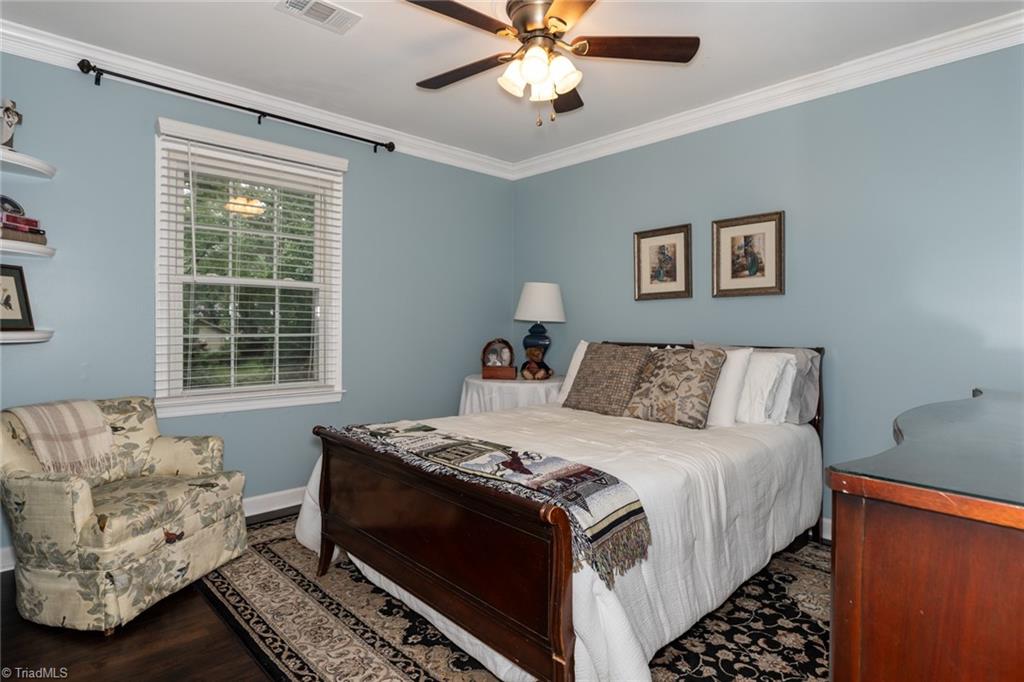 5121 Lawndale Drive # G