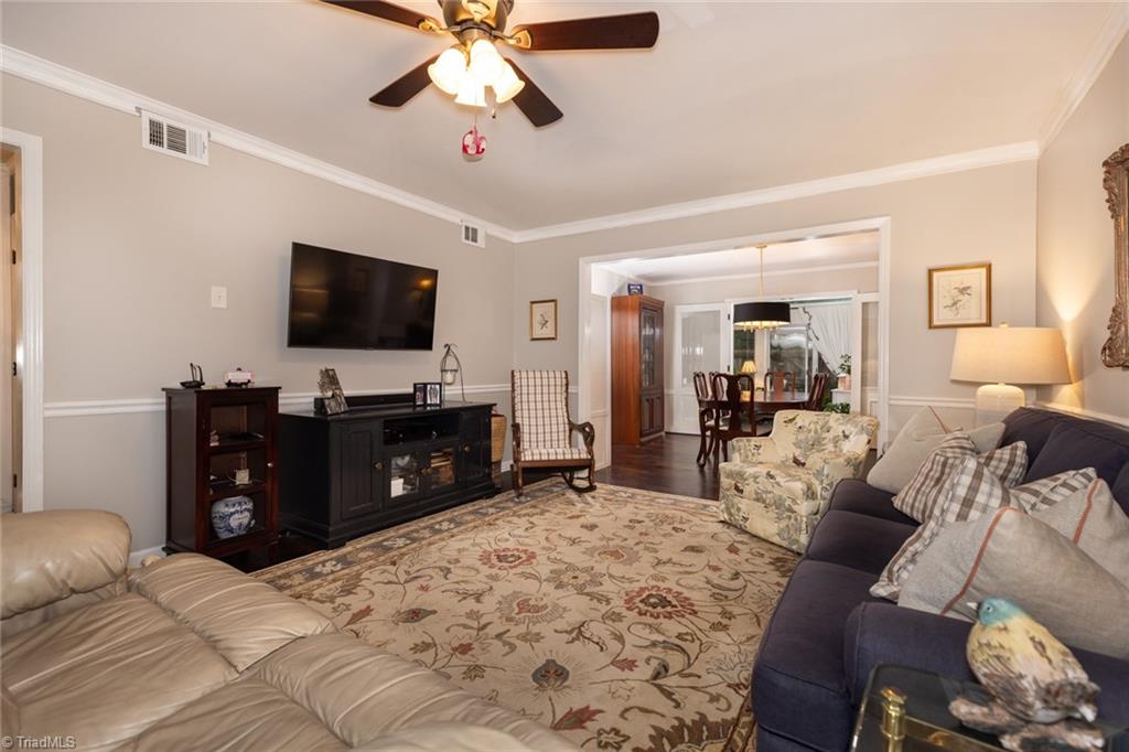 5121 Lawndale Drive # G