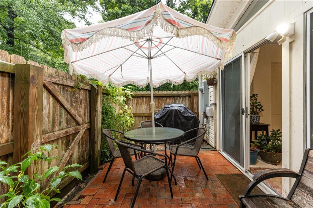 5121 Lawndale Drive # G