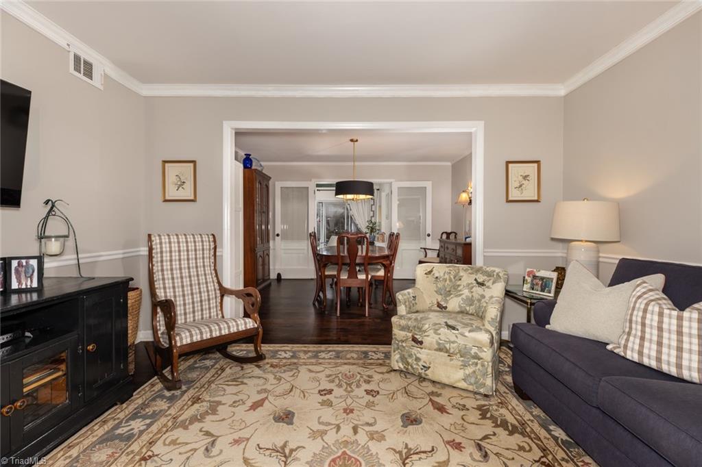 5121 Lawndale Drive # G