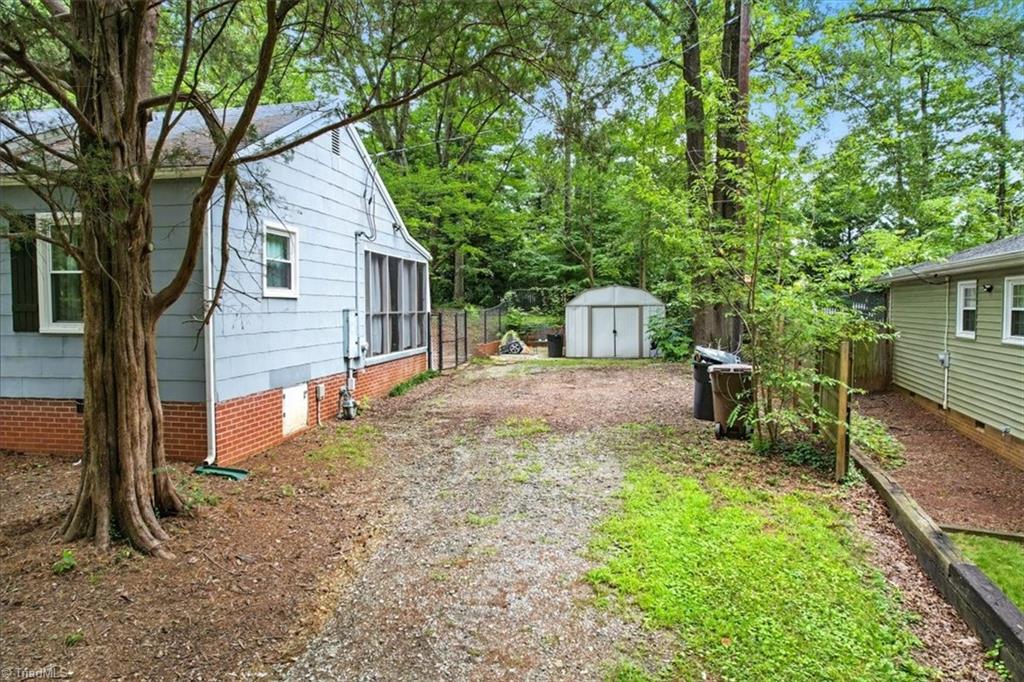 2610 Stratford Drive