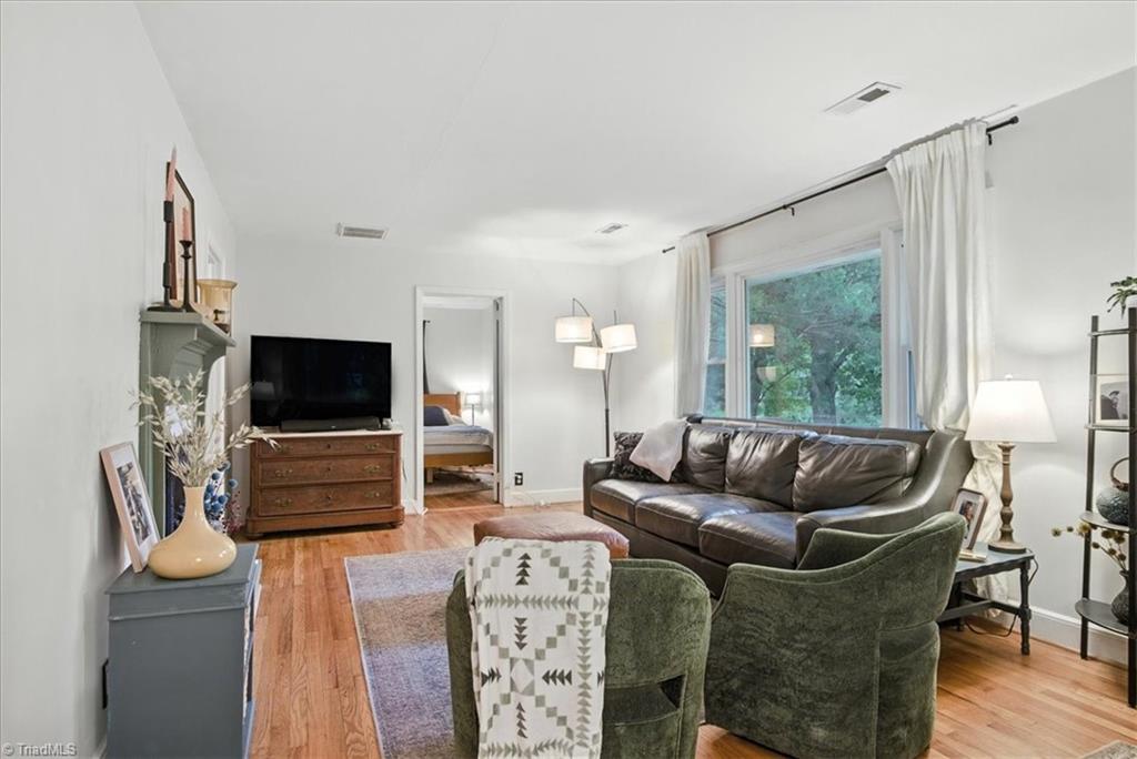 2610 Stratford Drive