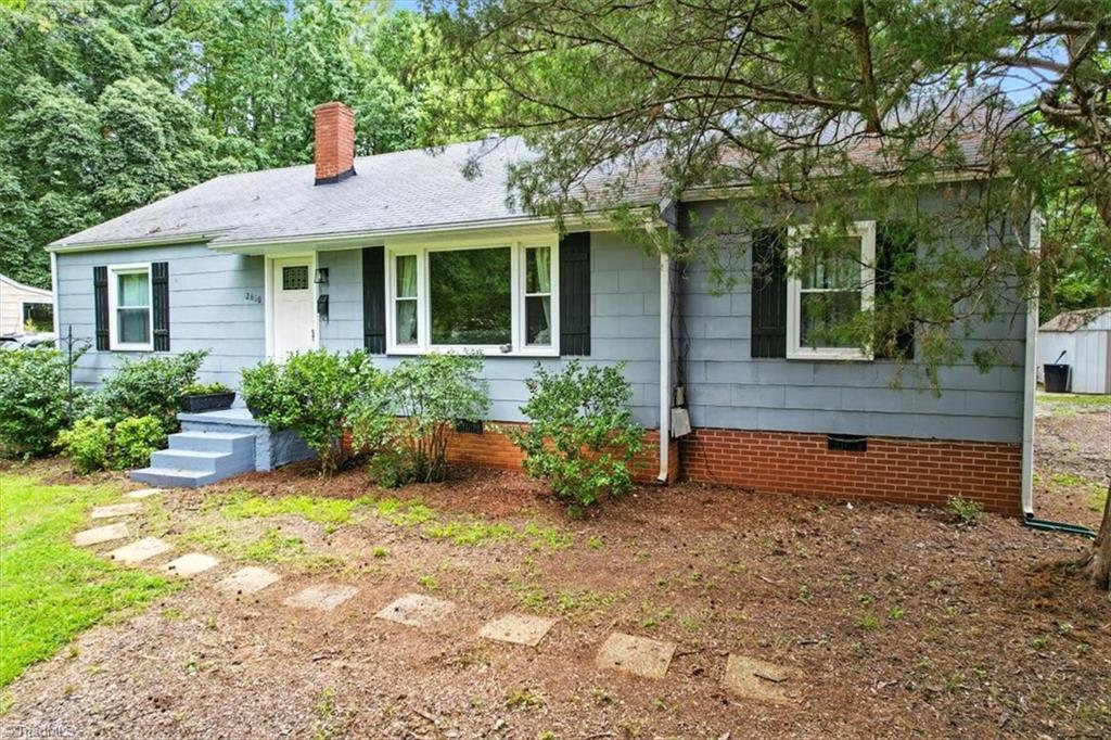 2610 Stratford Drive