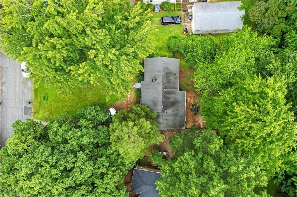 2610 Stratford Drive