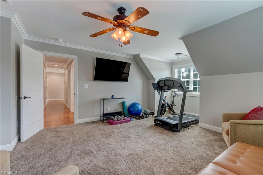 6121 Heathbrook Lane