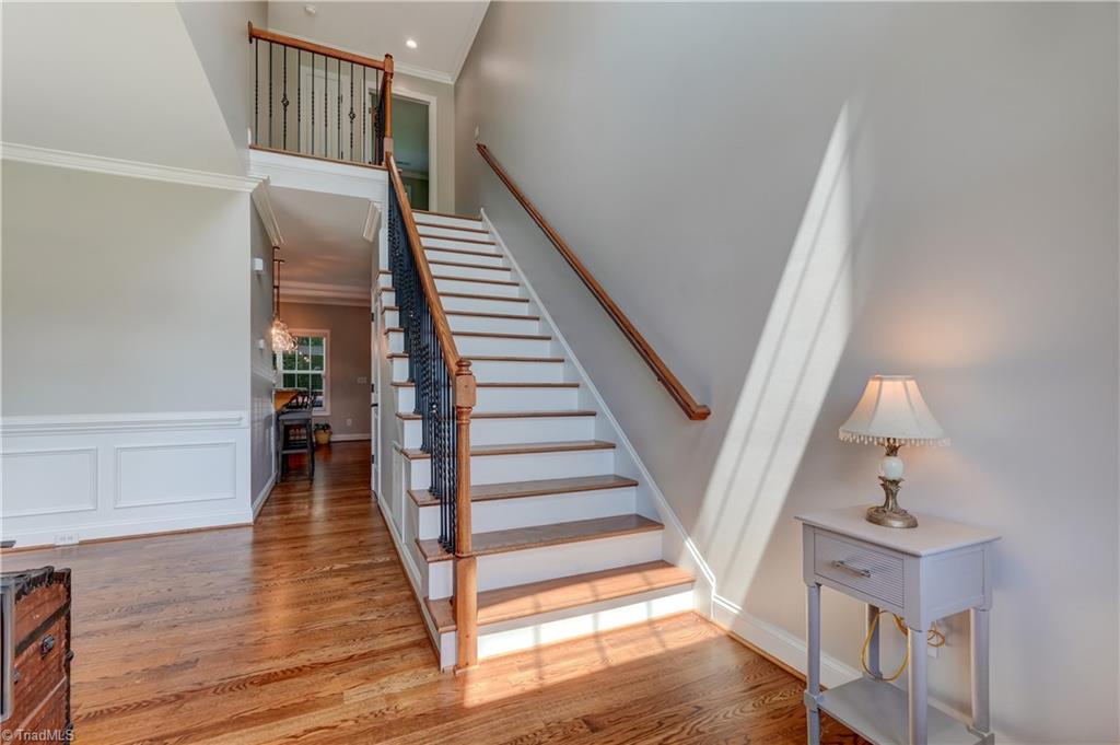 6121 Heathbrook Lane