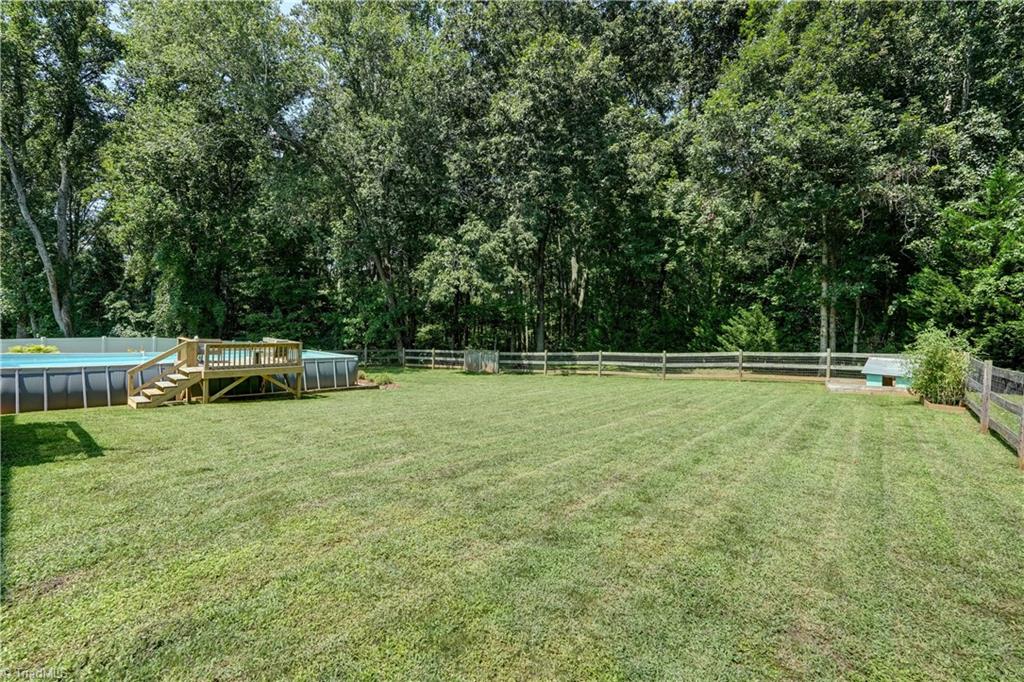 6121 Heathbrook Lane