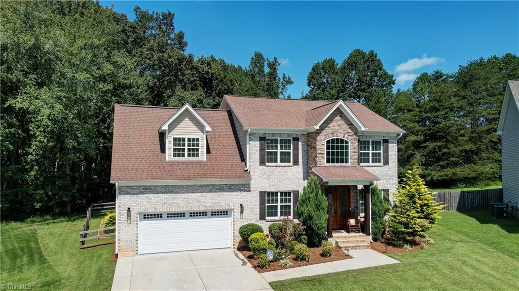 6121 Heathbrook Lane