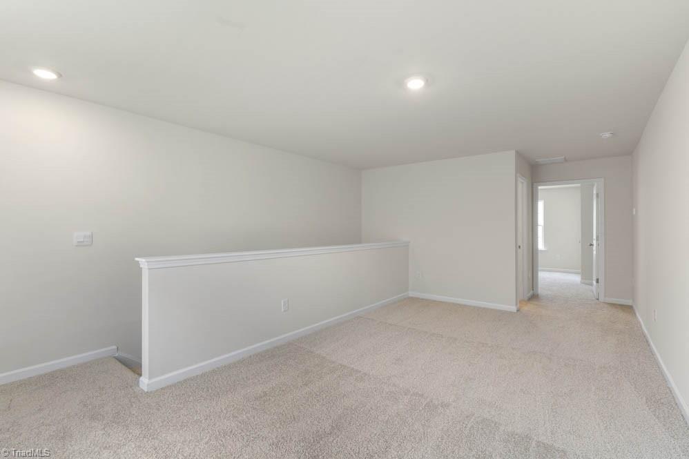 116 E Holly Oak Way