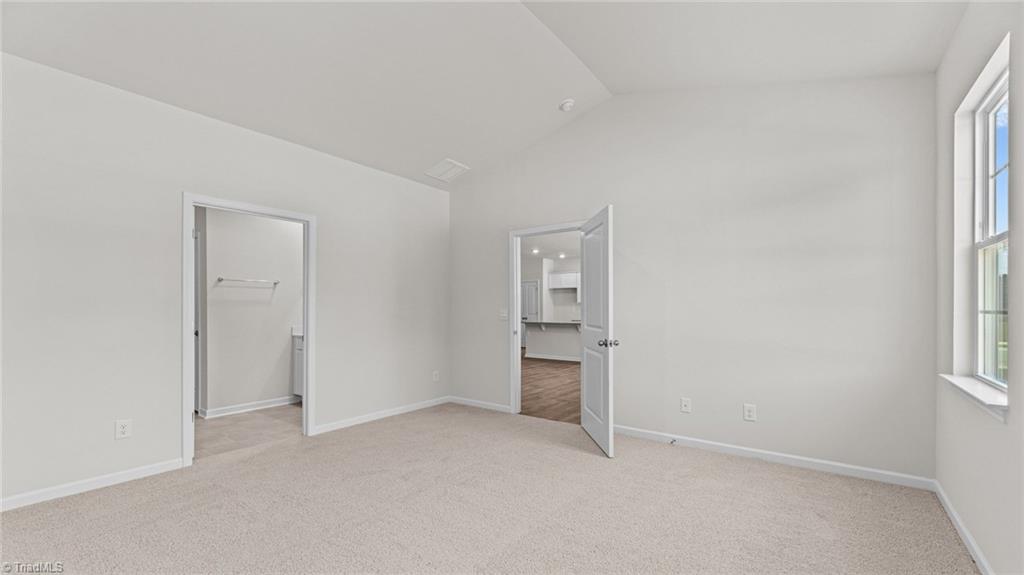 116 E Holly Oak Way