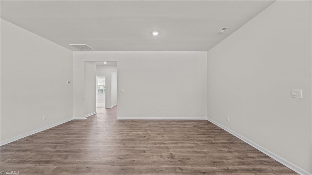 116 E Holly Oak Way