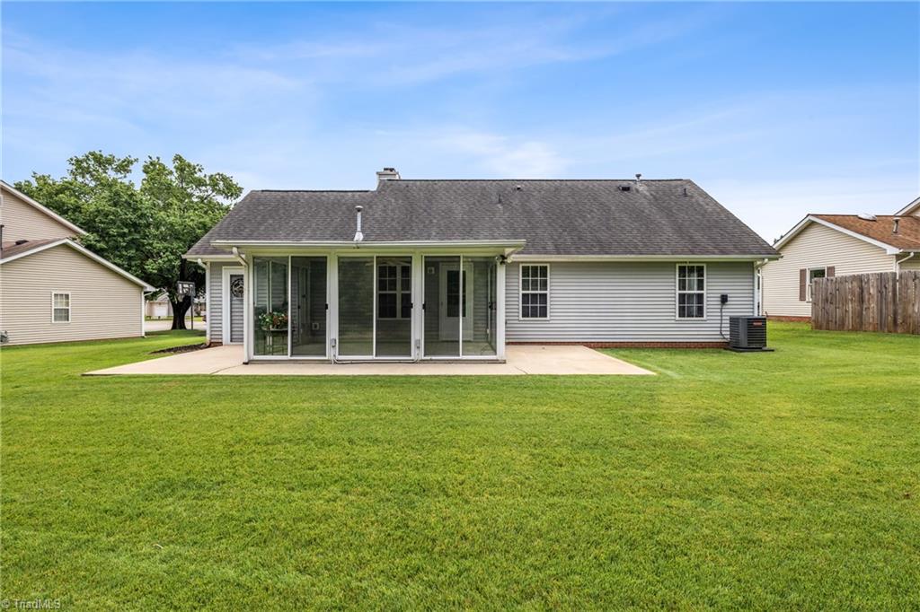 6910 Oak Bend Trail