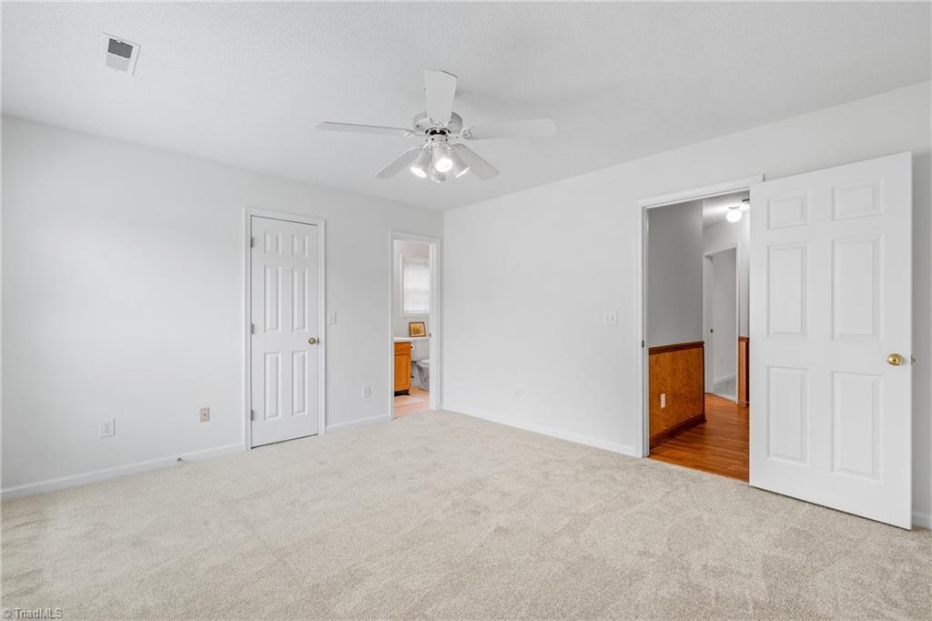 6910 Oak Bend Trail